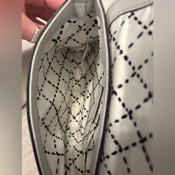 Kate Spade Crossbody Purse - Picture 10 of 11